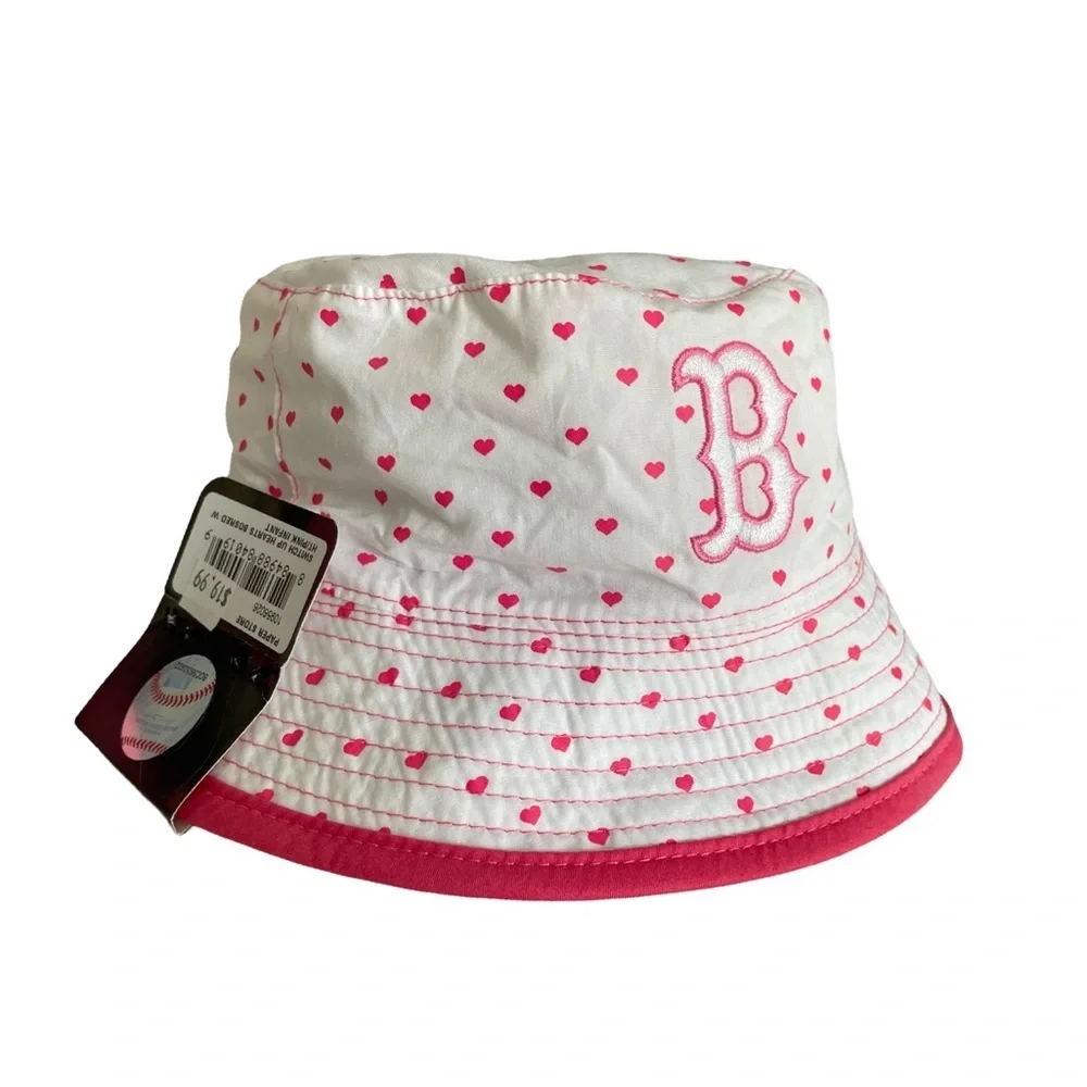 NWT Boston Red Socks Switch Up Hearts Infant Bucket Hat